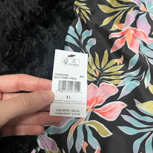 NWT $99.95 Billabong Beach Babe 1 Piece Swimsuit Black Floral Size XL - Picture 4 of 7